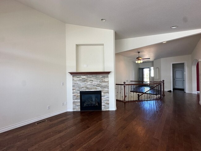 6045 Griffin Dr