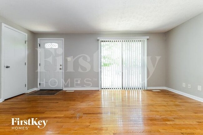 Photo - 4958 Isle Royal Ct