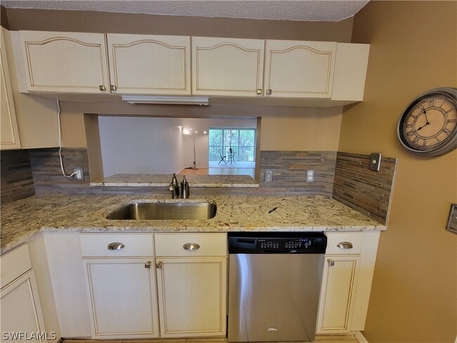 Photo - 7719 Jewel Ln Unit 204