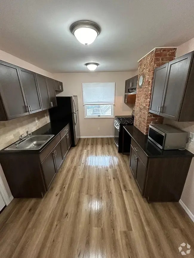 Building Photo - 17 N Clark Ave Rental