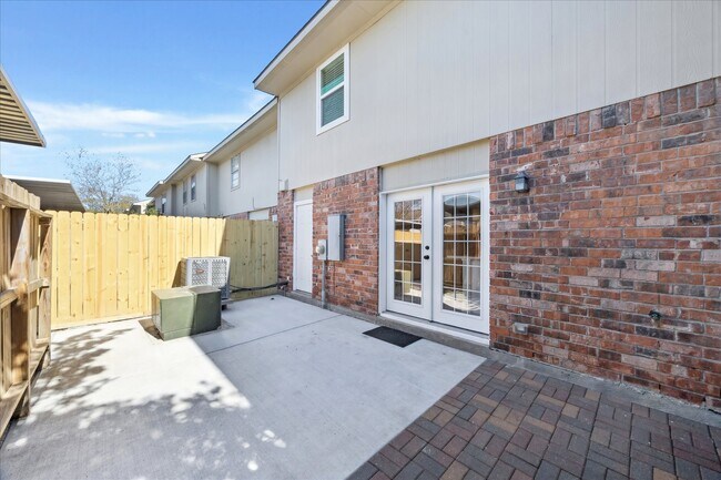 Photo - 1525 Bonanza Rd Unit 525