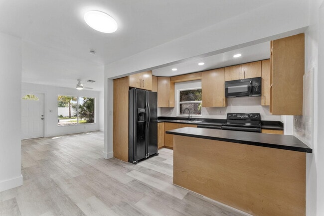 Photo - 747 NW 1st Terrace