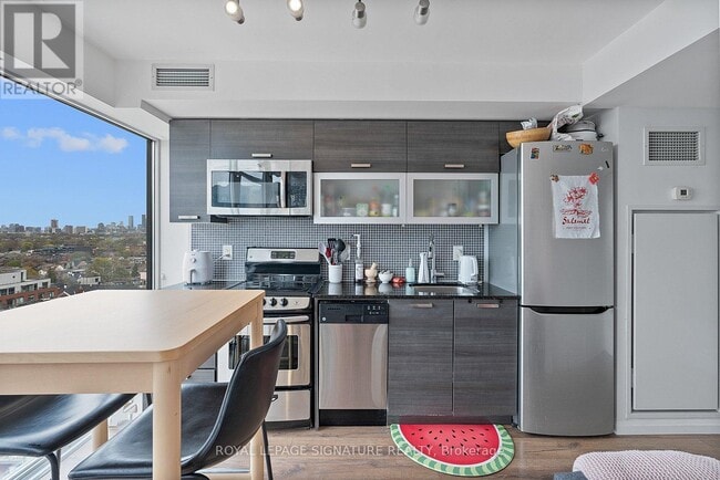 Photo - 36 Lisgar St Unit 1722E