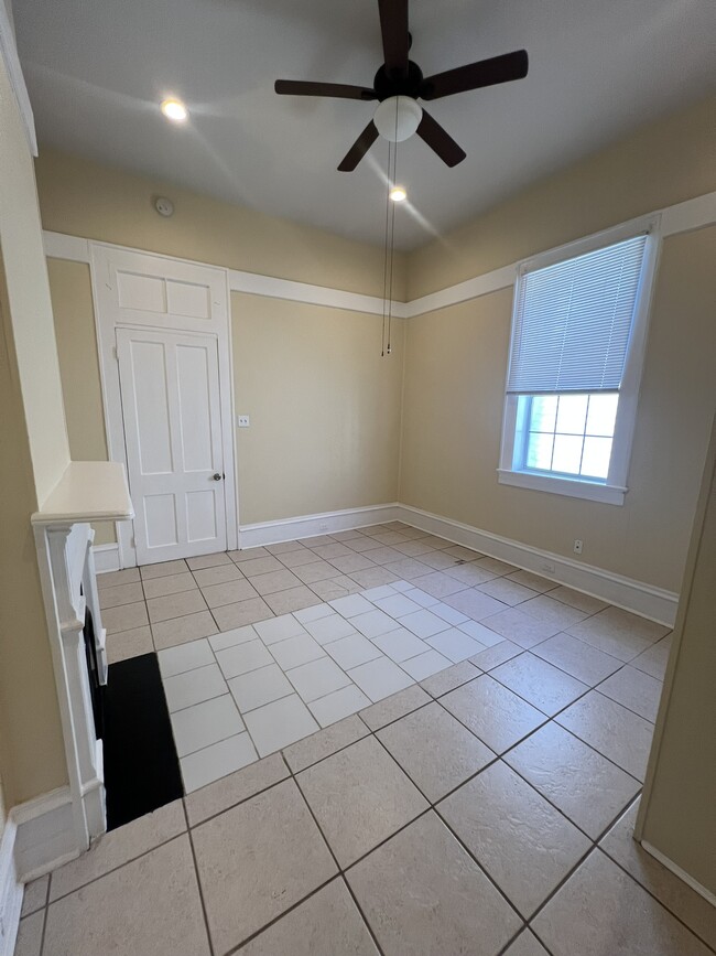 Photo - 1911 Lapeyrouse St