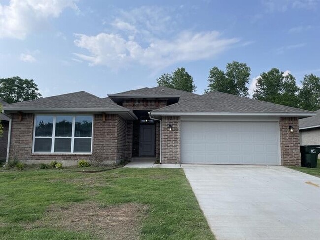 Building Photo - 1105 Osprey Dr