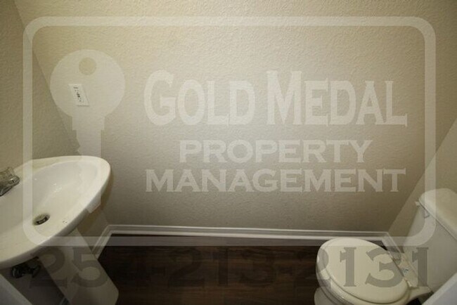 Photo - 1408 Dugger Cir