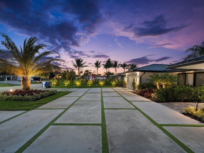 Photo - 511 SE 14th St