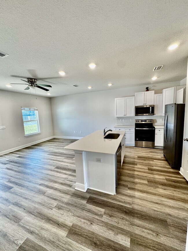 Photo - 5673 Stellarjay St