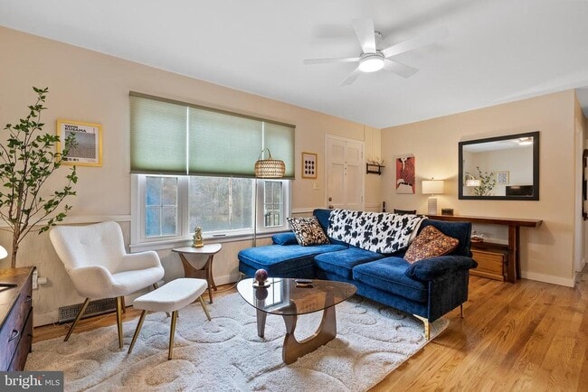 Photo - 516 Hollingsworth Dr