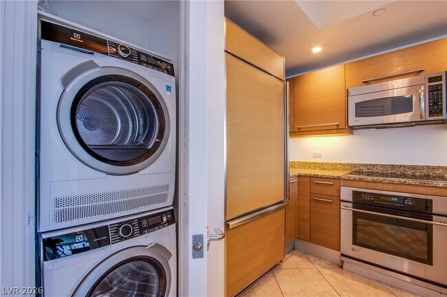 Photo - 322 E Karen Ave Unit 1603