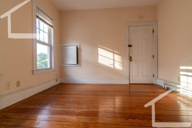 Photo - 11 Cushman Rd