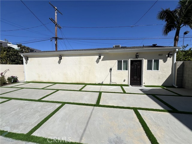 Building Photo - 460 Arnaz Dr Rental