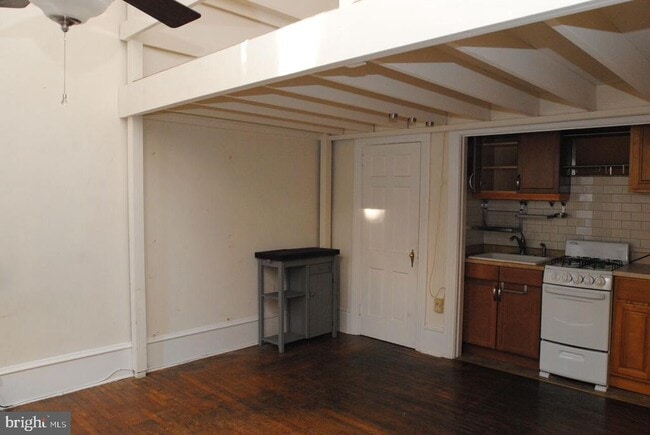 Photo - 2008 Spruce St