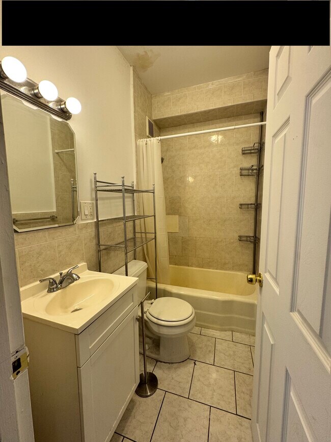 Photo - 5 Ellsworth Ave Unit 23