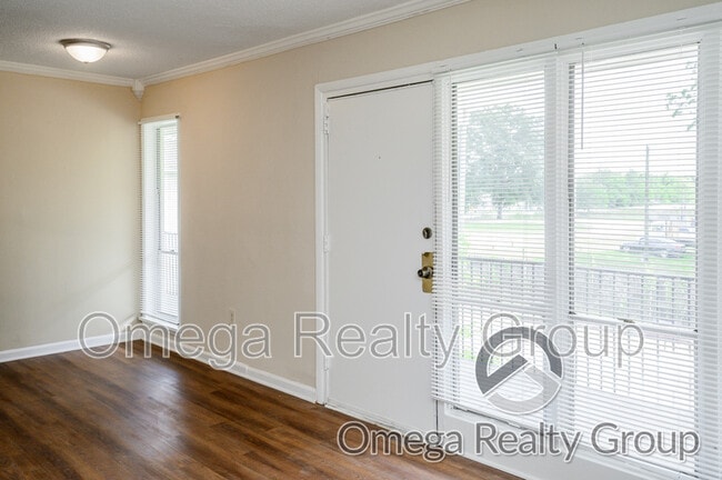 Photo - 4724 S Court St Unidad Apt 211