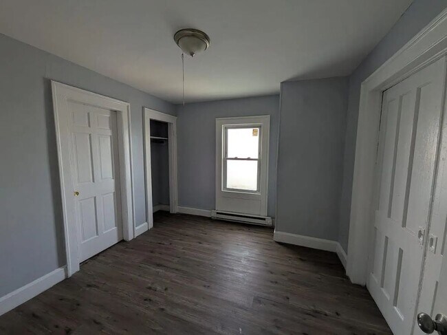 Photo - 245 Brooks St Unit 3R