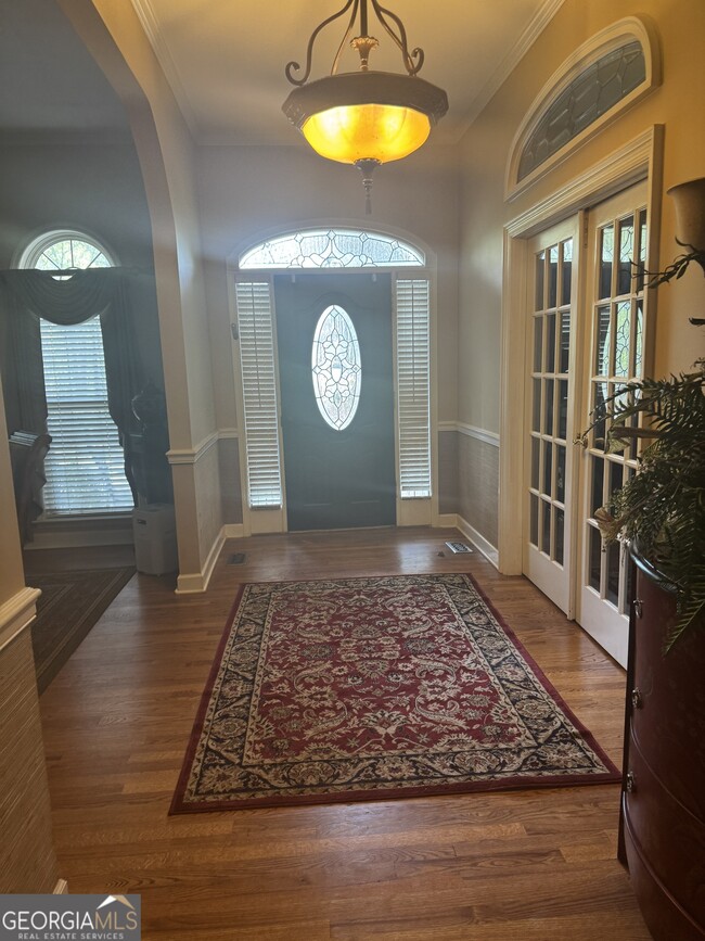 Photo - 421 Creekside Dr