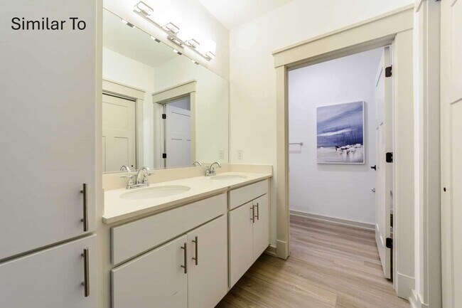 Photo - 2 Bd 2 Ba Apartment-Available 12/17 Unidad 301 Beech 501-S3