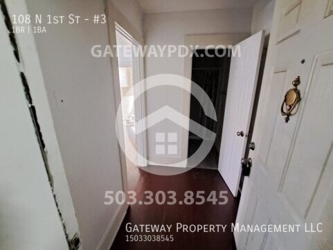 Photo - 108 N 1st St