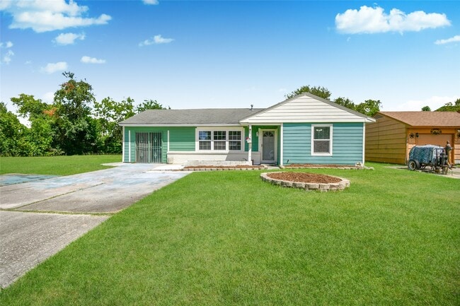 Photo - 1902 W Gulf St