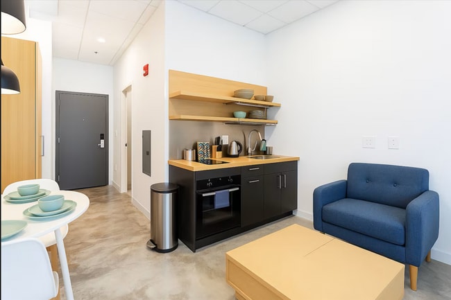 Photo - 275 Research Pkwy - Encore Apartments