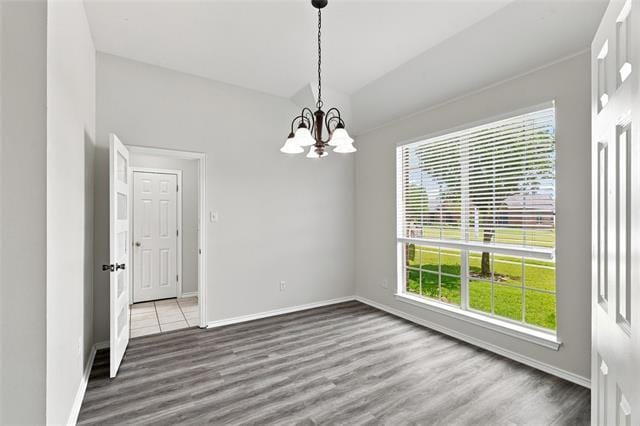 Photo - 1033 Suffolk Ln