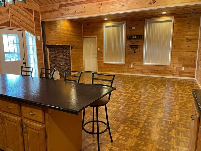 Photo - 2628 Kickapoo Rd