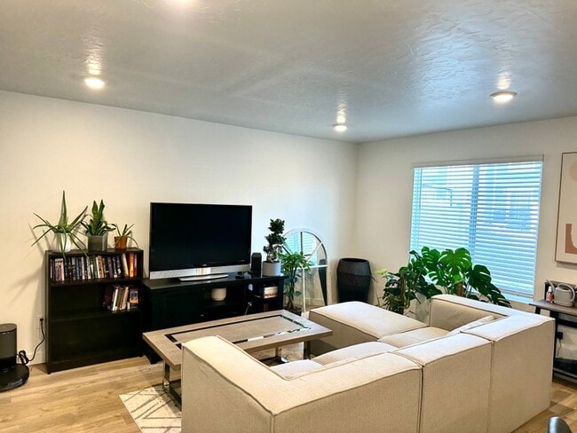 Photo - 3822 W 860 N
