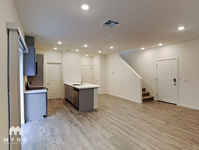 Photo - 3049 Pruett Dr