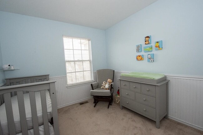 Photo - 327 Thyme Ln