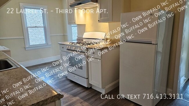 Photo - 22 Laurel St Unidad Third Floor Apt.