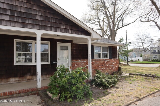 Building Photo - 721 Burnt Tavern Rd Unit Apt D