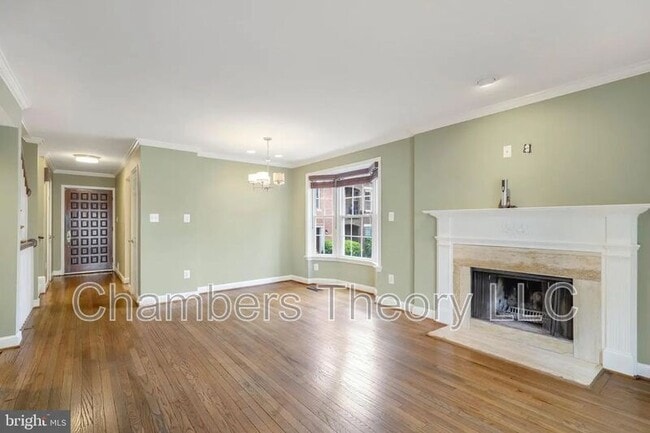 Photo - 1800 21st St N