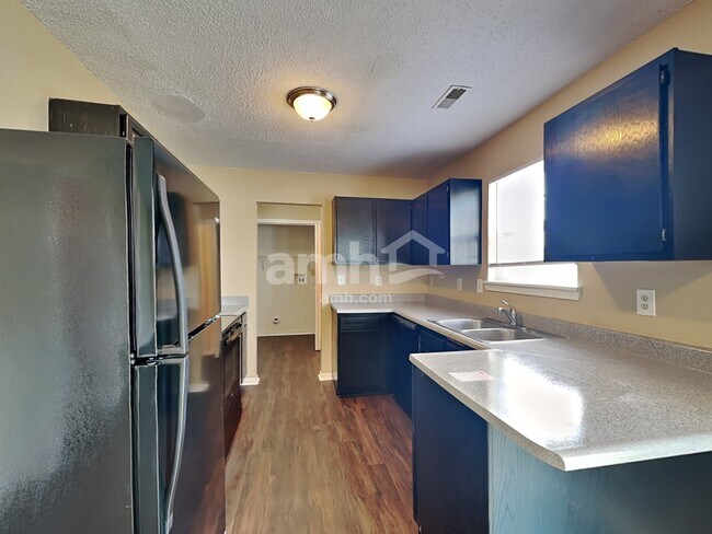 Photo - 7650 Scatter Woods Ln