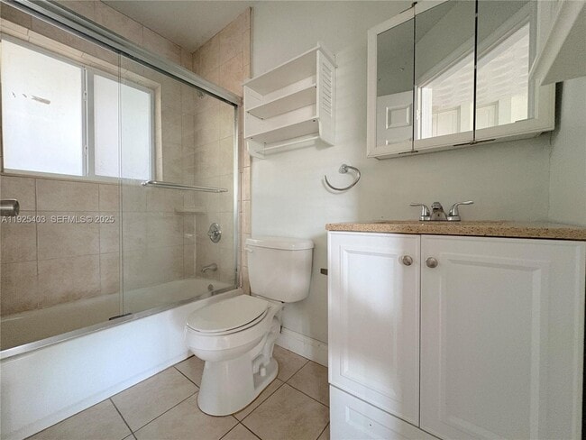 Photo - 2809 Middle River Dr Unit 5