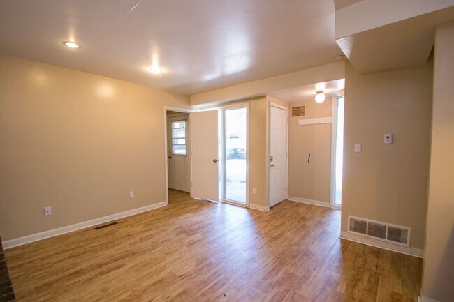 Photo - 1000 11th St Unidad A