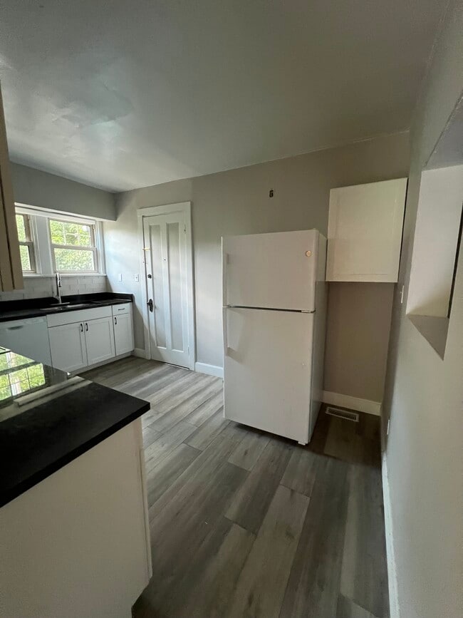 Photo - 4038 Clifton Ave Unit 2