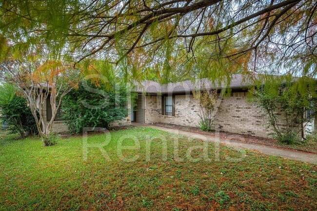 Photo - 6716 Sayle St