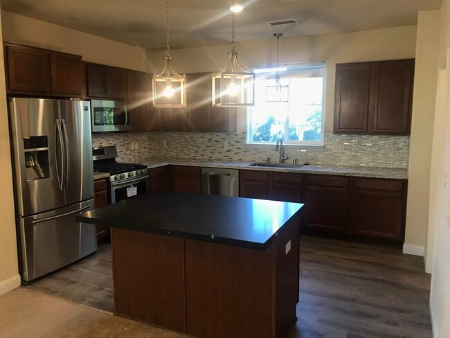 Photo - Cute Town-home in Truckee River Town-homes Subdivision