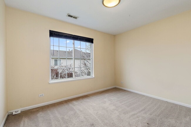 Photo - 253 Evergreen Cir