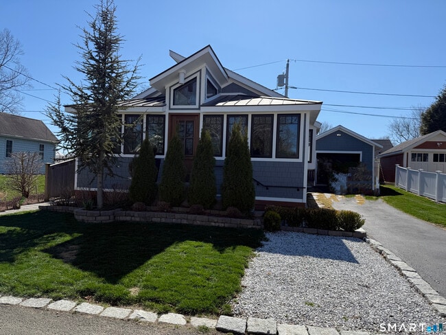 Building Photo - 94 Lee Way