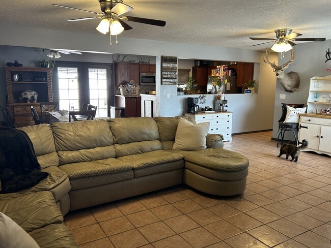 Photo - 1140 Yerba Rd SW