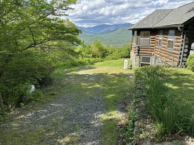 Building Photo - 1 Briar Branch Rd Rental