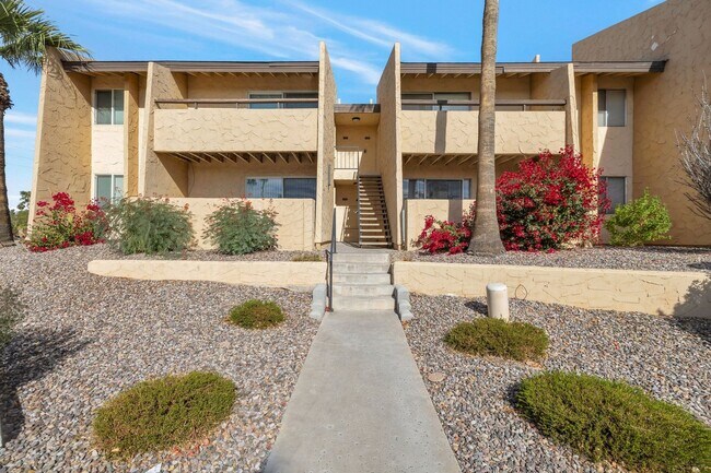Photo - Great South Scottsdale Location 1 Bedroom ...