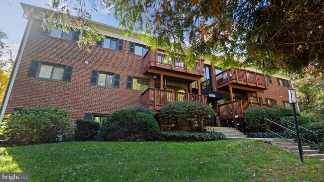 Building Photo - 2802 Dartmouth Rd Unit 7