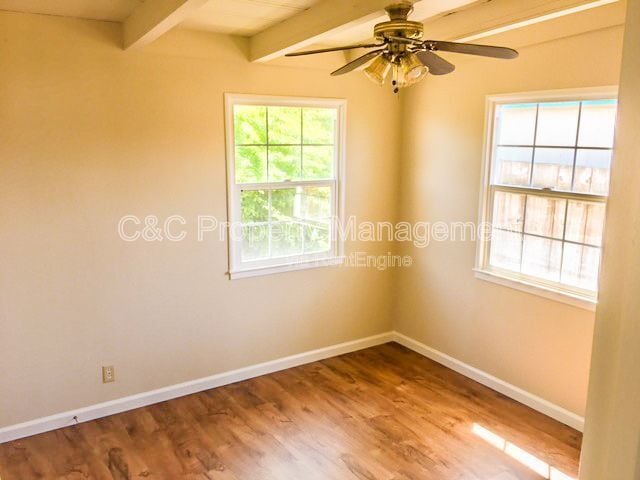 Photo - 1288 Darwin St