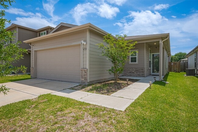 Building Photo - 6718 Forbes Run Dr Rental