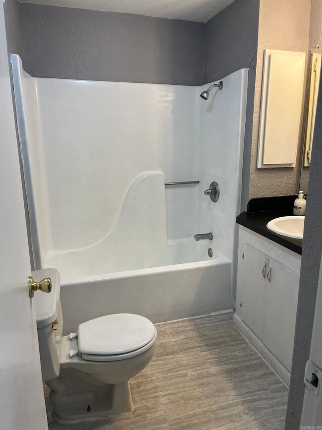 Photo - 223 W Highland Ave