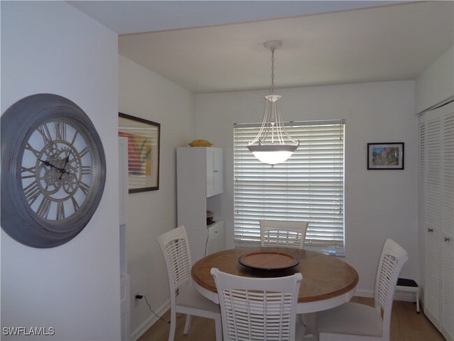 Photo - 6250 Bellerive Ave Unit 5