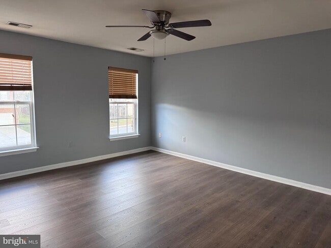 Photo - 2004 Taylor Grace Ct